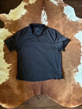 Amazon Men's Black Polo Shirt with Chest Pocket